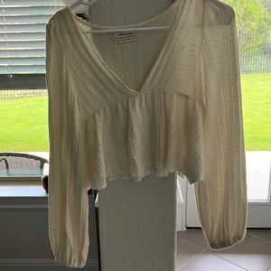 urban outfitters cream colored crop top